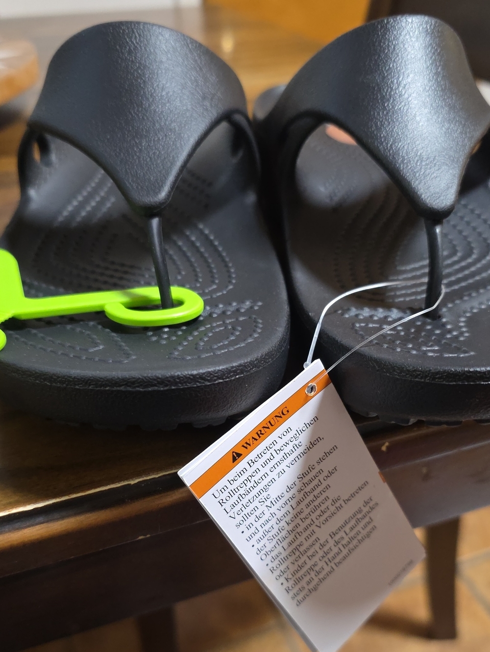 Croc Kadee Wedge Flip